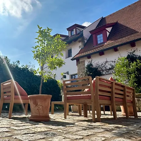 Cosy Historic Brewery With Beautiful Outdoor Space Rattelsdorf
